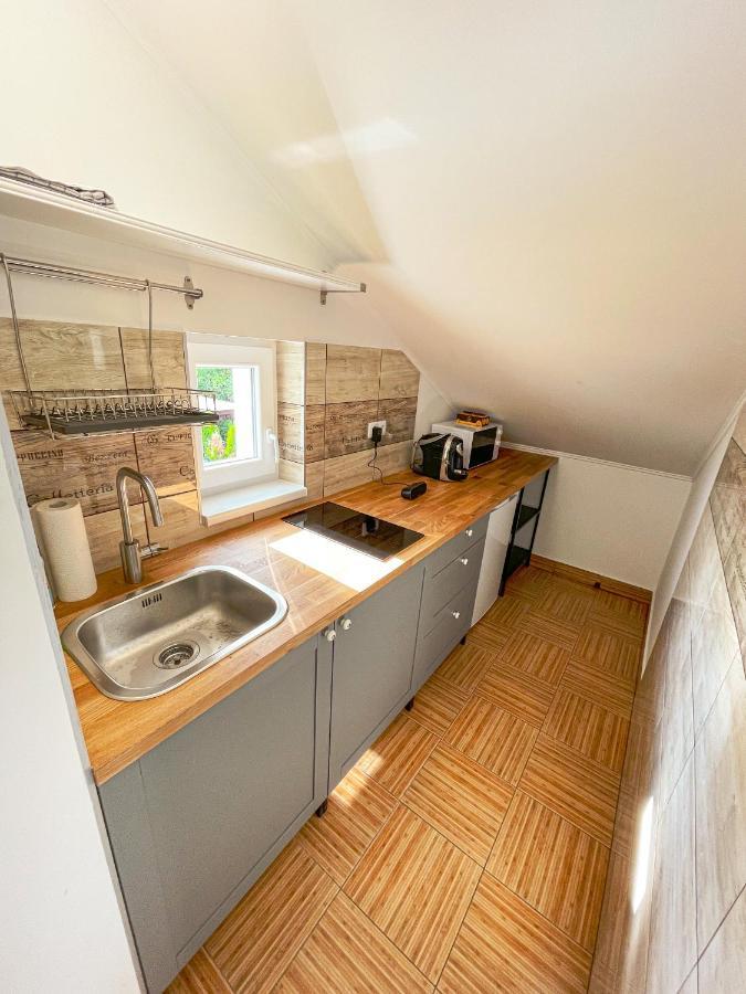 Pine&Chill2 Apartments Balatonalmádi Exteriör bild