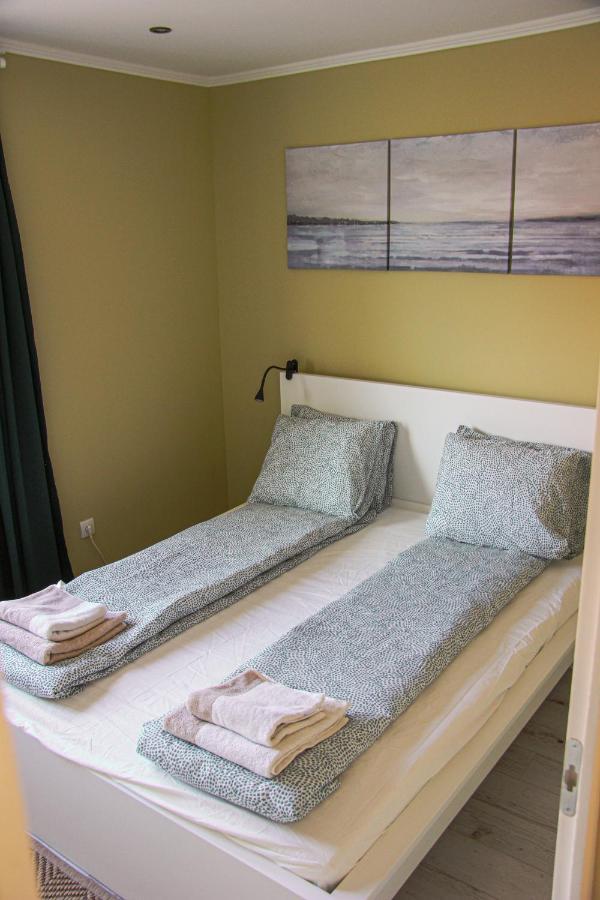 Pine&Chill2 Apartments Balatonalmádi Exteriör bild